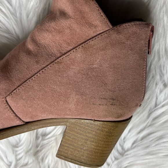 Qupid Faux Suede Zip Up Ankle Booties Pink and Brown Size 6.5 - Picture 5 of 7